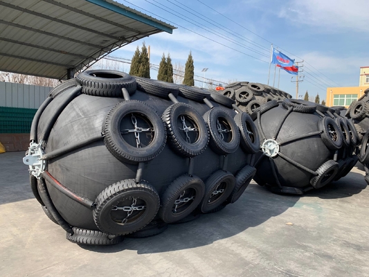 Профессиональные черные пневматические резиновые крылышки для морских портов длиной 0,5 - 4,5 м