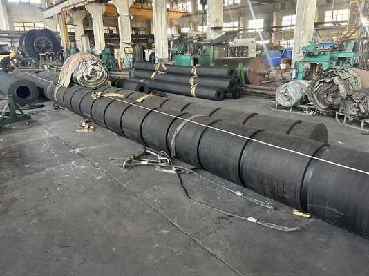 Низкообслуживаемые роликовые швартовные кранцы Высота 200 мм 450 мм Разработаны для снижения затрат на техническое обслуживание и повышения безопасности буксиров