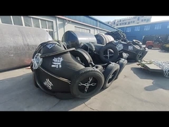 готовый для того чтобы грузить