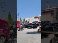 Yokohama Fender загружен в контейнер